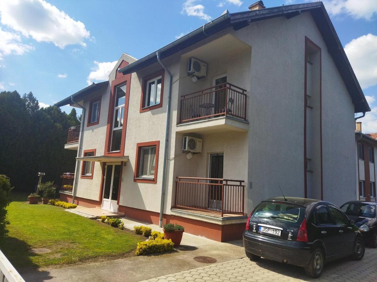 Dora Apartman Palic Bagian luar foto